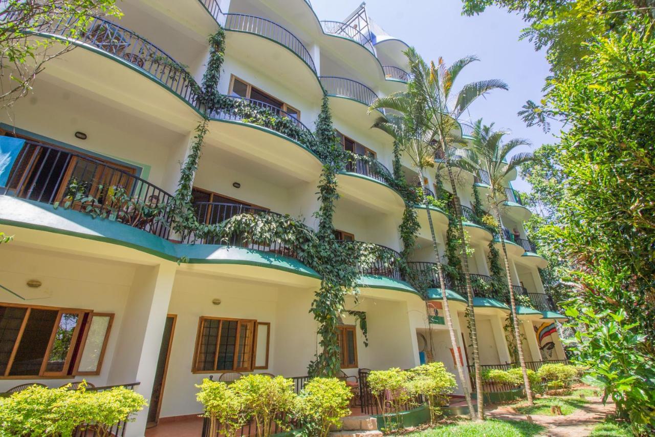 คริสซีส์ โฮเต็ล Hotel เทกคาดี ภายนอก รูปภาพ