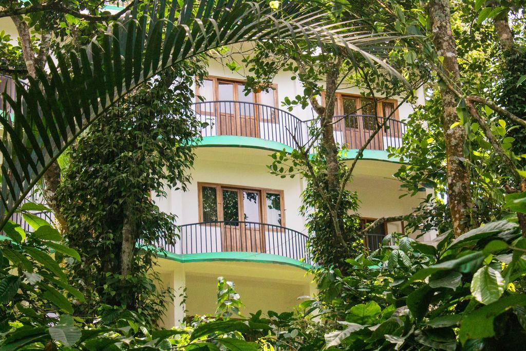 คริสซีส์ โฮเต็ล Hotel เทกคาดี ภายนอก รูปภาพ
